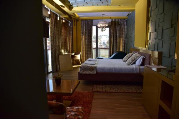 New W Hotel (PKT) - Albania