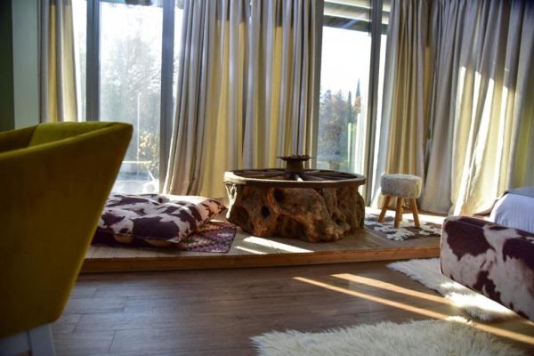 New W Hotel (PKT) - Albania