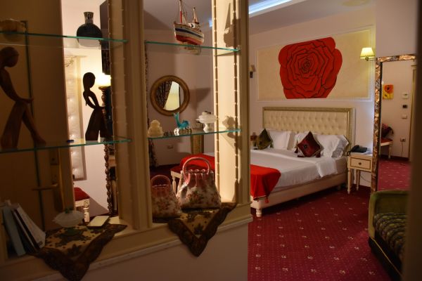 2 Kitarrat Hotel Boutique & Spa - Albania