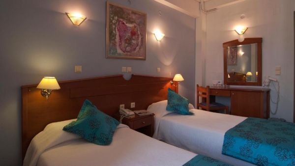 Hotel Triton Piraeus - Grecja