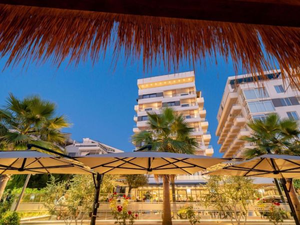 Gloria Palace Hotel & SPA - Albania