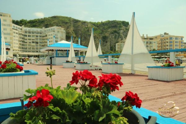 Bleart Hotel (PKT) - Albania