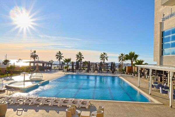 Hotel Bleart Hotel (PKT)