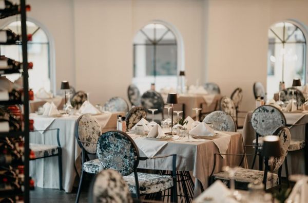 Hotel Martiness - Albania