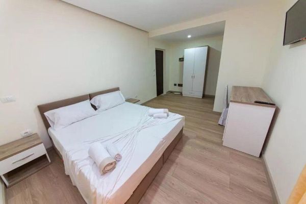 Hotel Esal - Albania