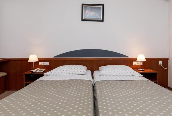 Hotel TN Brzet - Chorwacja