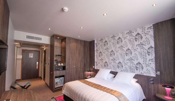 Hotel Best Western Le Patio des Artistes - Cannes - Francja