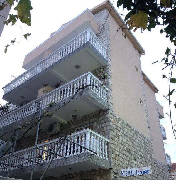 Hotel Apartments Kralj L