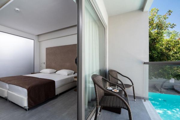 Hotel Oktober Downtown Boutique - Grecja